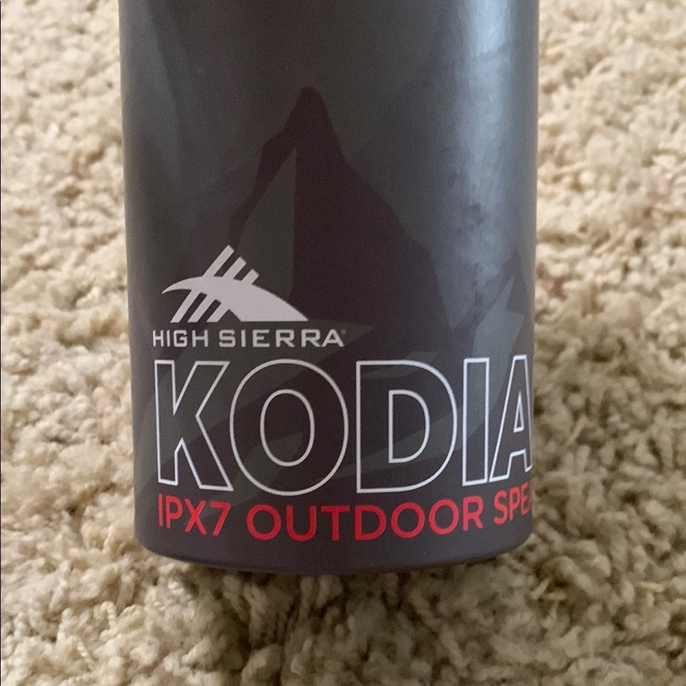 High Sierra Kodiak IPX7 Speaker in Black and Red